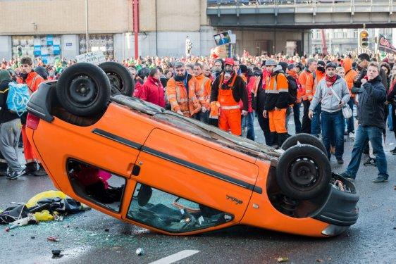 BBC Türkçe'nin dili Taksim'de başka Brüksel'de başka