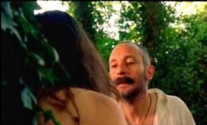 Nurgül Yeşilçay'dan cesur sahneler