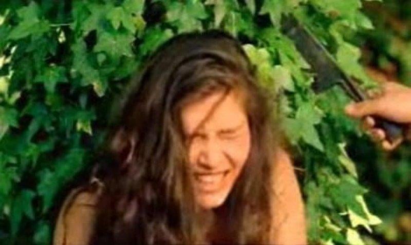 Nurgül Yeşilçay'dan cesur sahneler