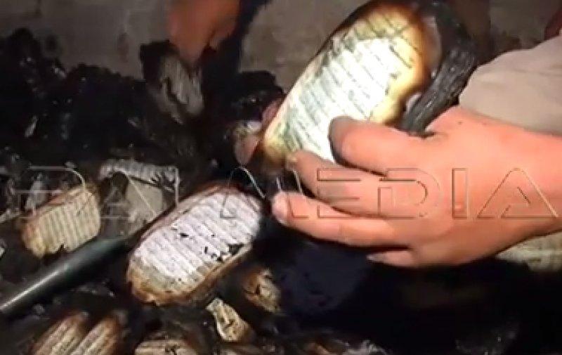 Yahudi yerleşimciler Batı Şeria'da cami yaktı