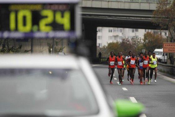 36. Vodafone İstanbul Maratonu'ndan ilginç kareler
