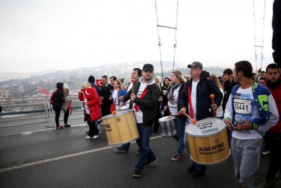 36. Vodafone İstanbul Maratonu'ndan ilginç kareler