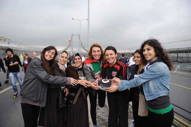 36. Vodafone İstanbul Maratonu'ndan ilginç kareler