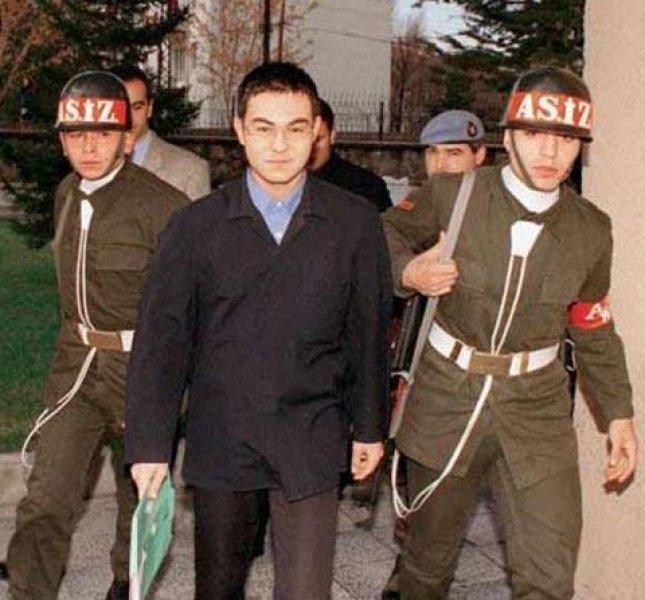 Yolu cezaevinden geçen ünlüler 