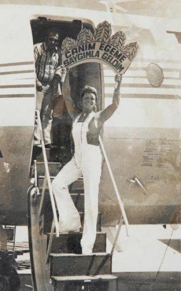 Zeki Müren sergisi açıldı