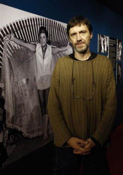 Zeki Müren sergisi açıldı