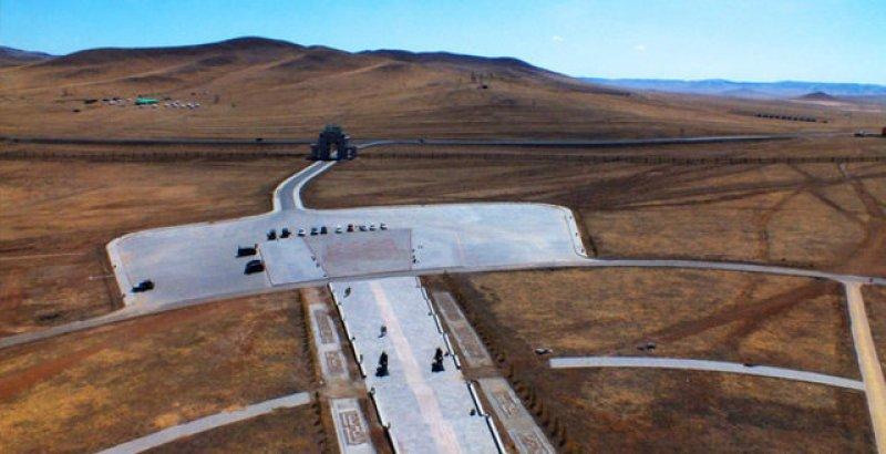 Dev heykellerin görünmeyen yüzü 