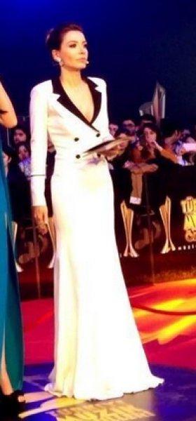 Yarışmaların değişmeyen sunucusu Öykü Serter