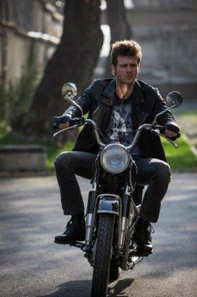 Kıvanç Tatlıtuğ Fransız sinema seyircisiyle buluşacak