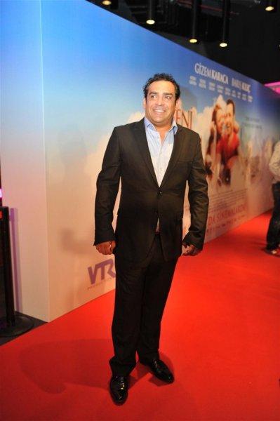 Seni Seviyorum Adamım Filmin  gala gecesi yapıldı 