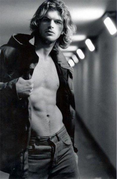 Kıvanç Tatlıtuğ Fransız sinema seyircisiyle buluşacak