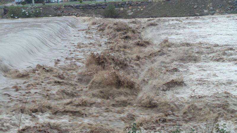 Ordu'da sel hayatı felç etti