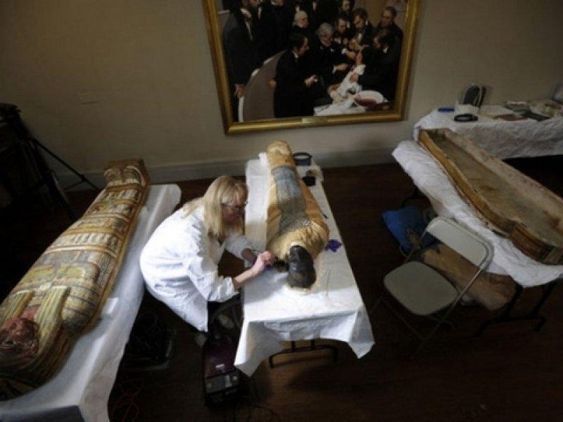 Çin'de 300 yıllık mumya bulundu