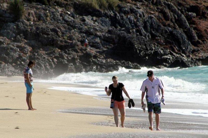 Antalya’da iki mevsim bir arada yaşanıyor