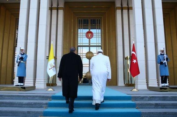 Papa Franciscus Türkiye'de - Resim 63