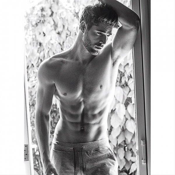 Nick Bateman Türkiye'ye geldi