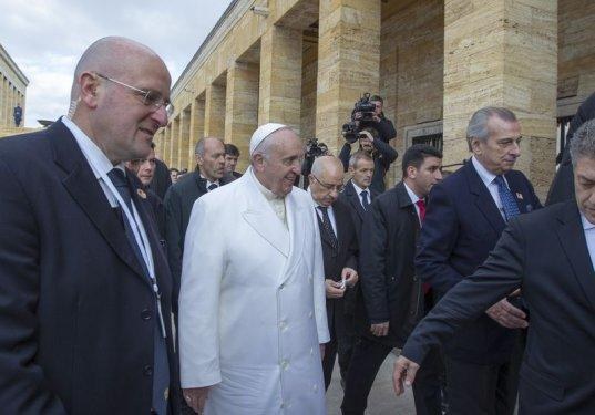 Papa Franciscus Türkiye'de - Resim 38