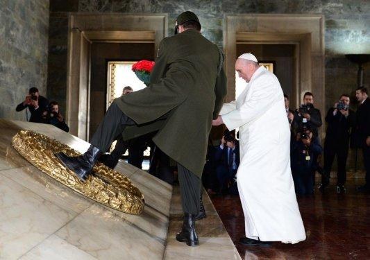 Papa Franciscus Türkiye'de - Resim 33