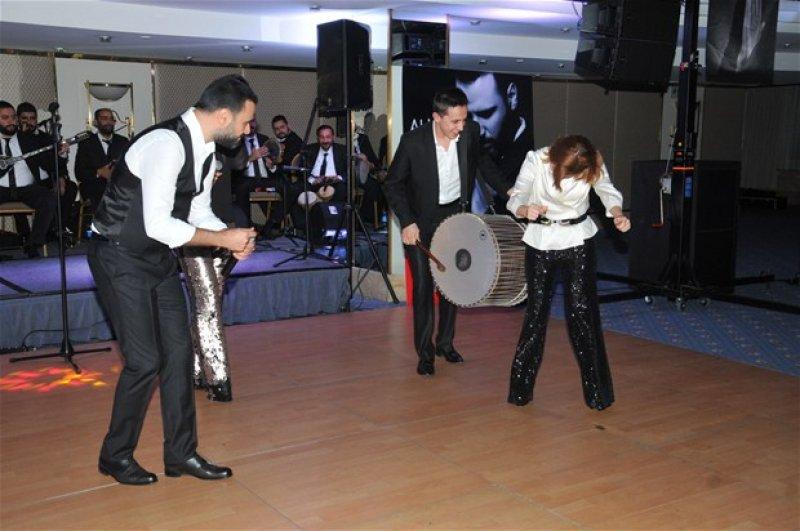 Alişan'dan albüm lansmanı 