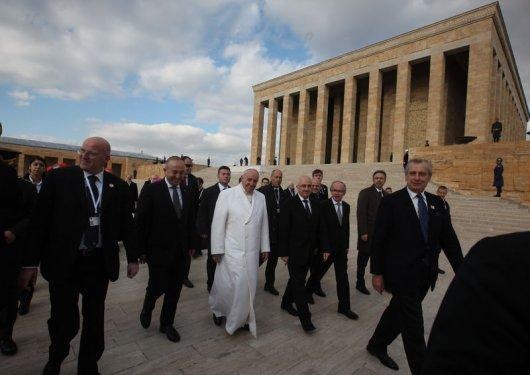 Papa Franciscus Türkiye'de - Resim 40