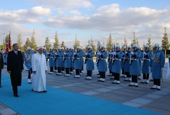Papa Franciscus Türkiye'de - Resim 58