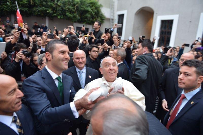 Emir Sarıgül Papa'yla buluştu