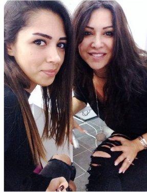 Binbir surat Ayşegül Melisa Doğan