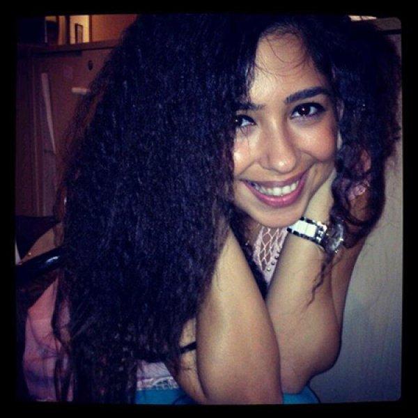 Binbir surat Ayşegül Melisa Doğan