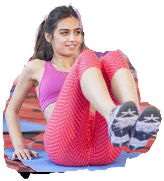 Türkiye güzeli Amine Gülşe ilk 20'ye girdi