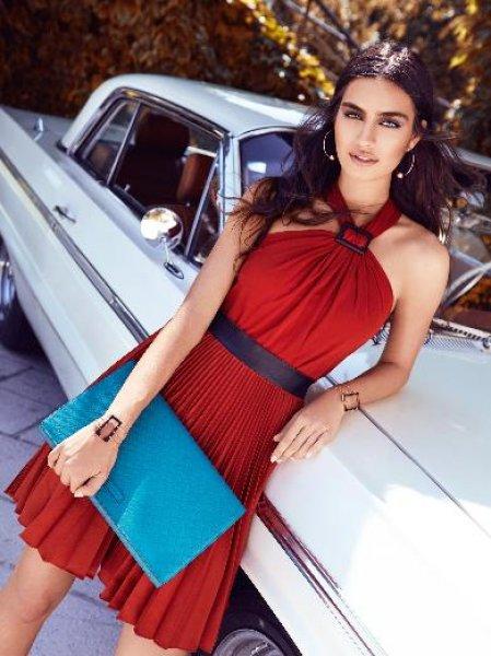 Türkiye güzeli Amine Gülşe ilk 20'ye girdi