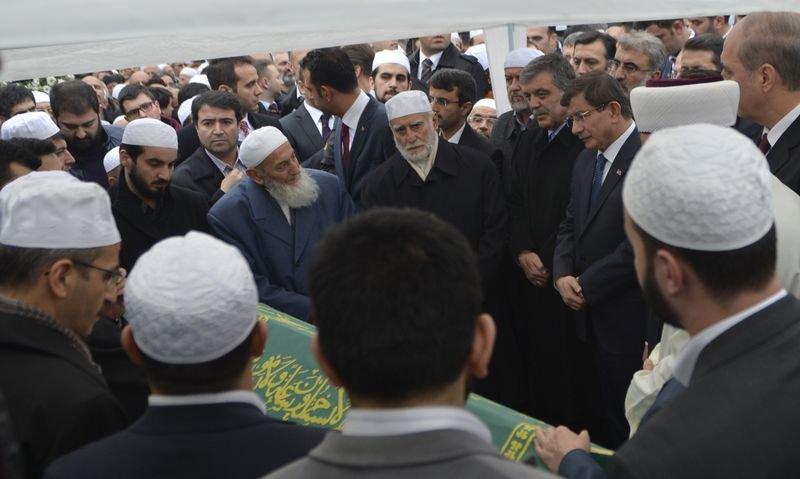 İşadamı Fahrettin Tivnikli'nin cenazesi toprağa verildi