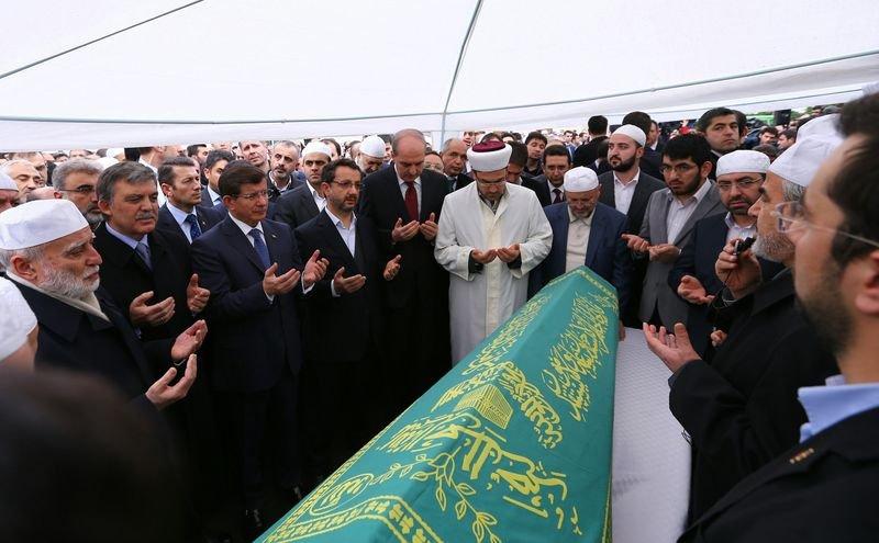 İşadamı Fahrettin Tivnikli'nin cenazesi toprağa verildi