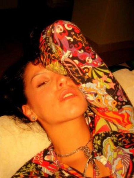 Nida-Niran Ünsal fotoğrafları