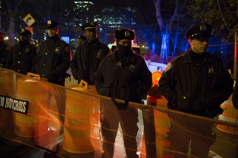 Polise takipsizlik kararı ABD'lileri sokağa döktü