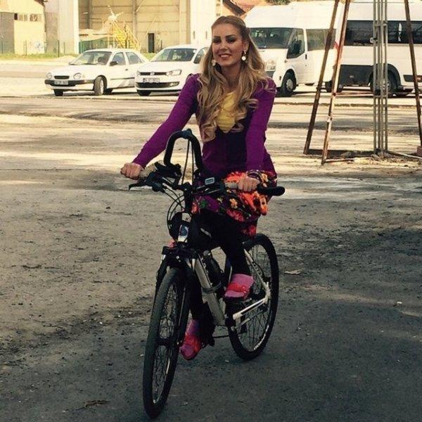 Ünlü isimlerin Instagram'da paylaştığı fotoğraflar