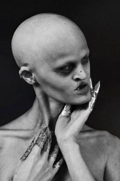 Dünyanın en sıradışı mankeni Melanie Gaydos 