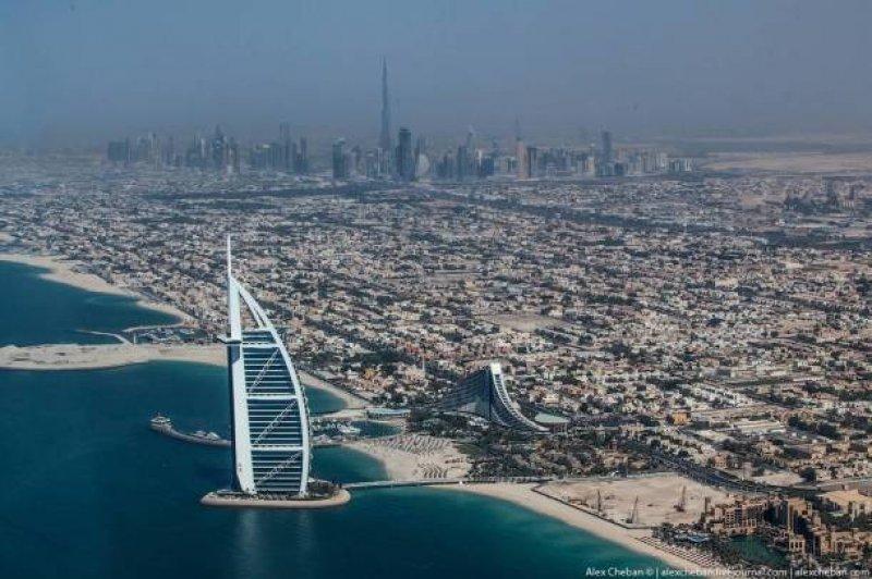 7 Yıldızlı Burj Al Arab'ın içini gören hayran kalıyor 