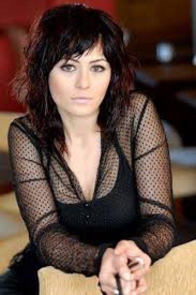 Deniz Çakır'ın yeni dizisinin çekimleri durduruldu