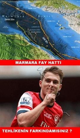 Galatasaray-Arsenal maçı capsleri 