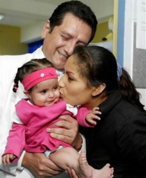 Küçük Denizkızı Milagros Cerron 10 yaşında 