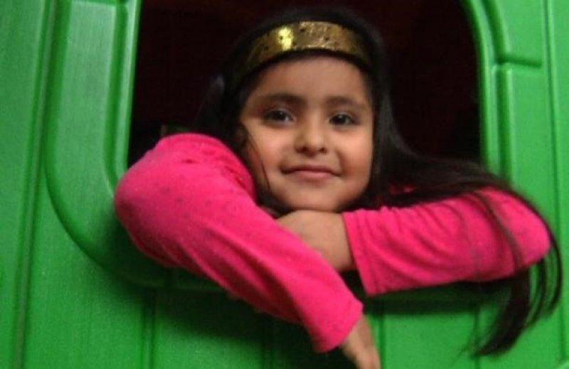 Küçük Denizkızı Milagros Cerron 10 yaşında 