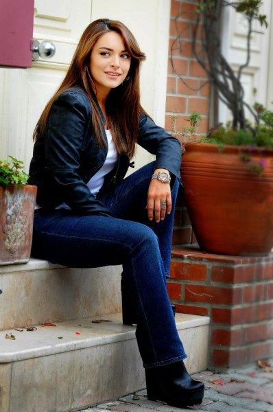 Güzel oyuncu Ezgi Mola erkek oldu