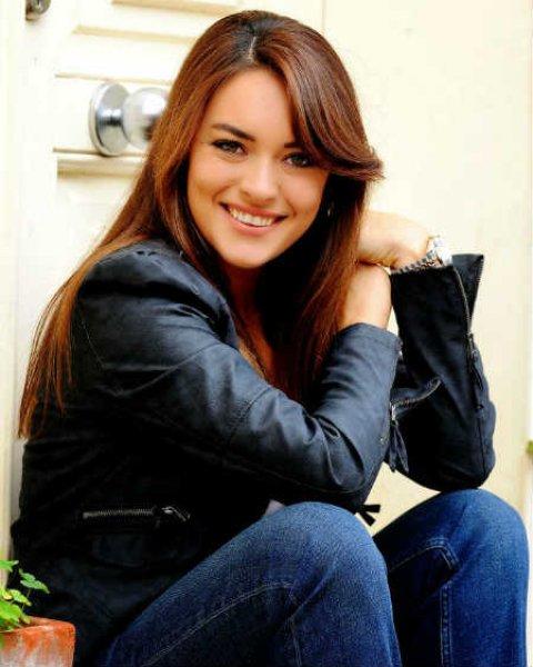 Güzel oyuncu Ezgi Mola erkek oldu