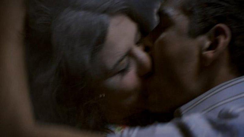 Belçim Bilgin'den cesur sahne