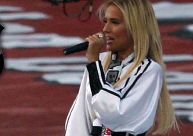 Bakın ünlüler hangi  takımı tutuyor 