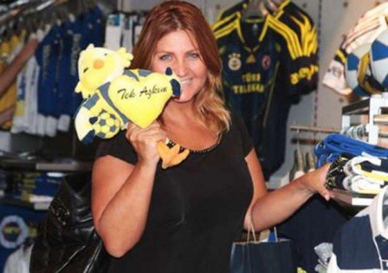 Bakın ünlüler hangi  takımı tutuyor 