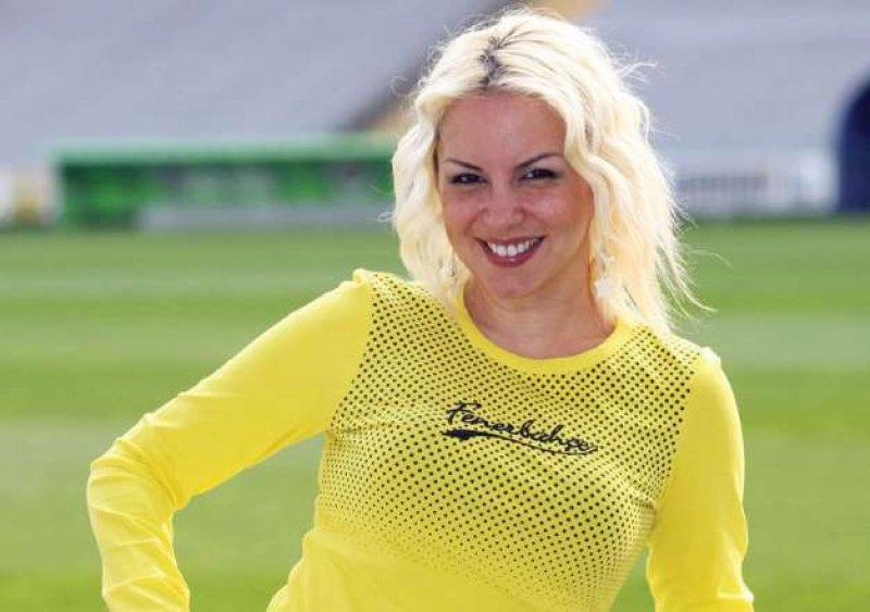 Bakın ünlüler hangi  takımı tutuyor 