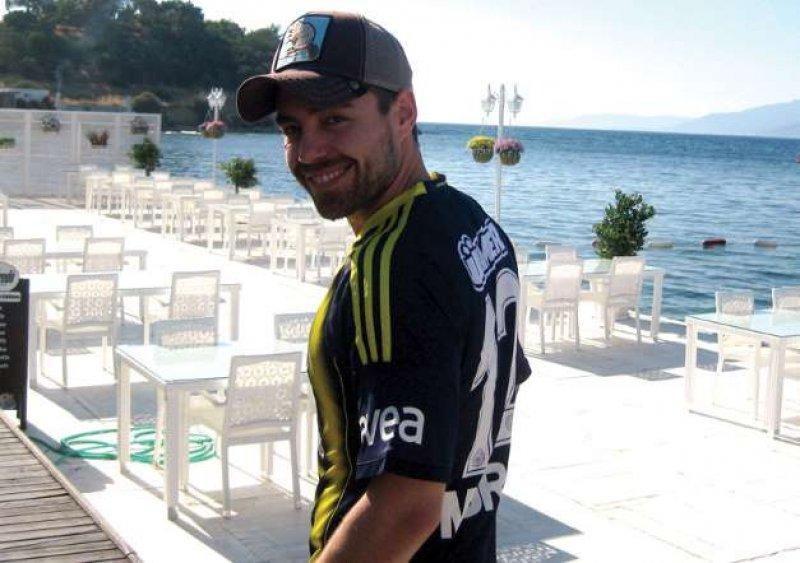 Bakın ünlüler hangi  takımı tutuyor 