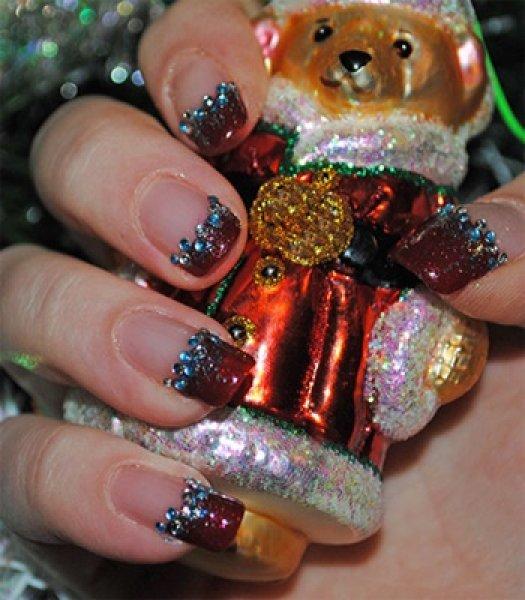 Yılbaşı için en çılgın oje modelleri