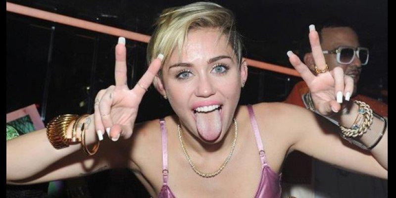 Vücutlarını milyonlara sigortalatan ünlüler